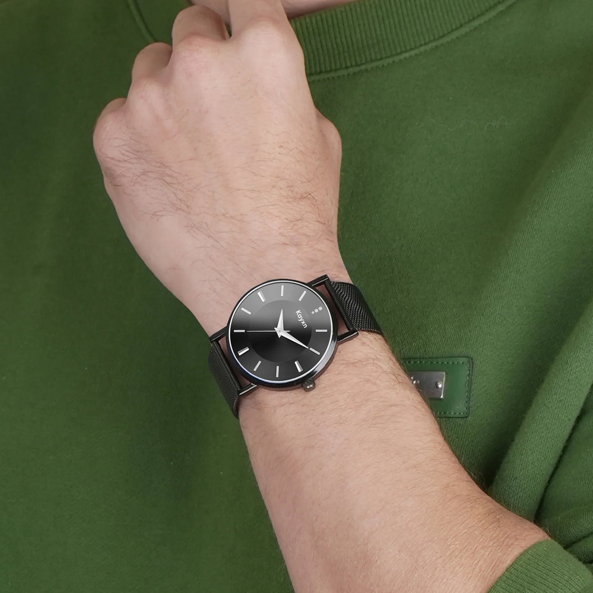 Monarch Classic Analogue Dial Mesh Strap Watch For Men