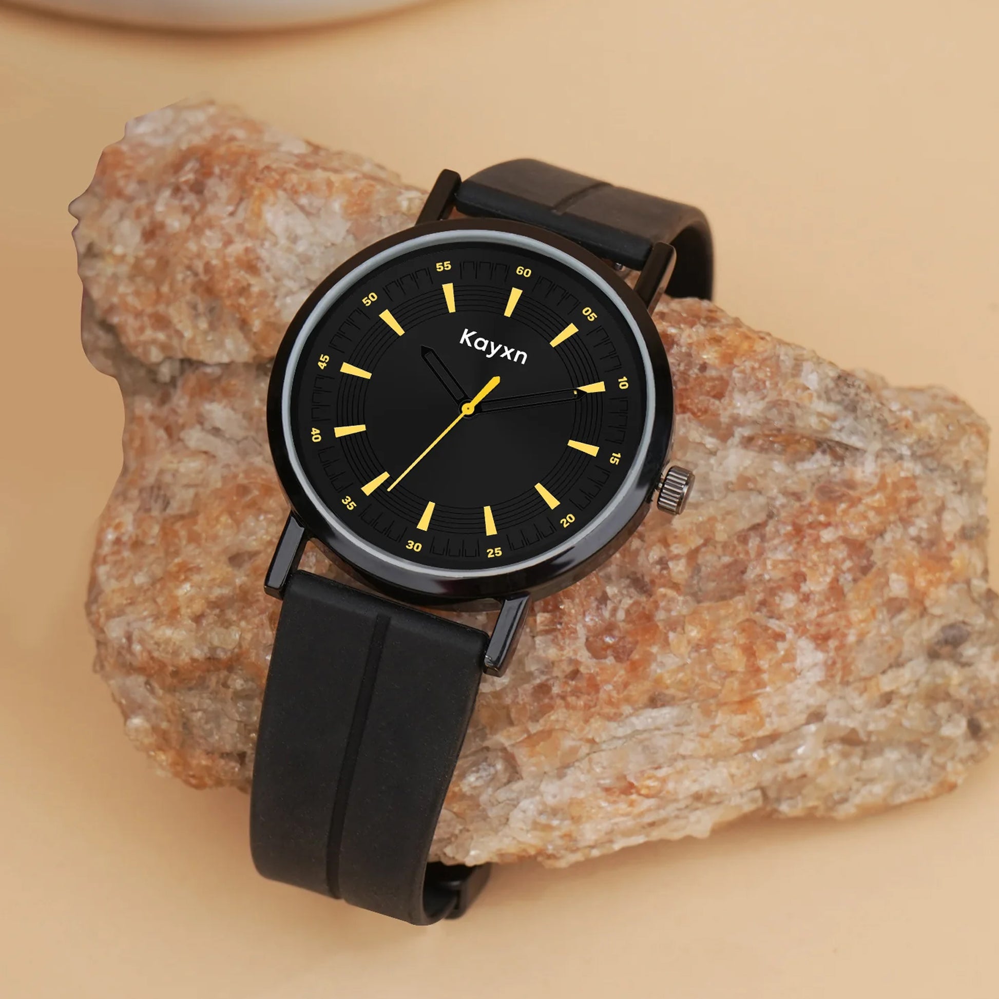 Stellar Analogue Dial Silicone Strap Watch For Men